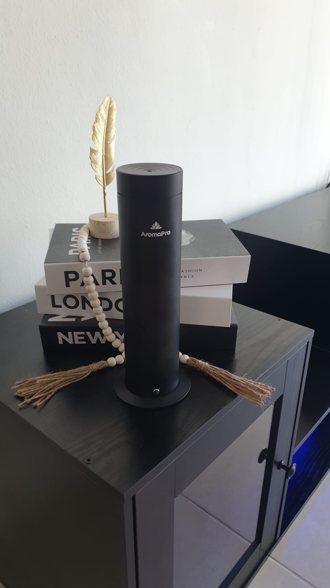 S150 Wireless Aroma Diffuser – Smart & Elegant Scent Tower